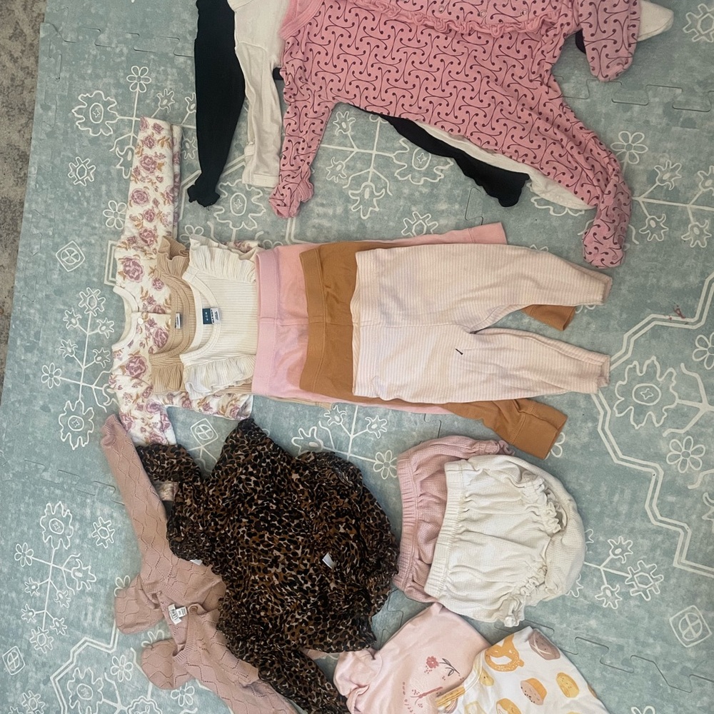 Baby girl 0-3 month bundle